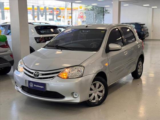TOYOTA ETIOS 1.5 XS 16V FLEX 4P MANUAL